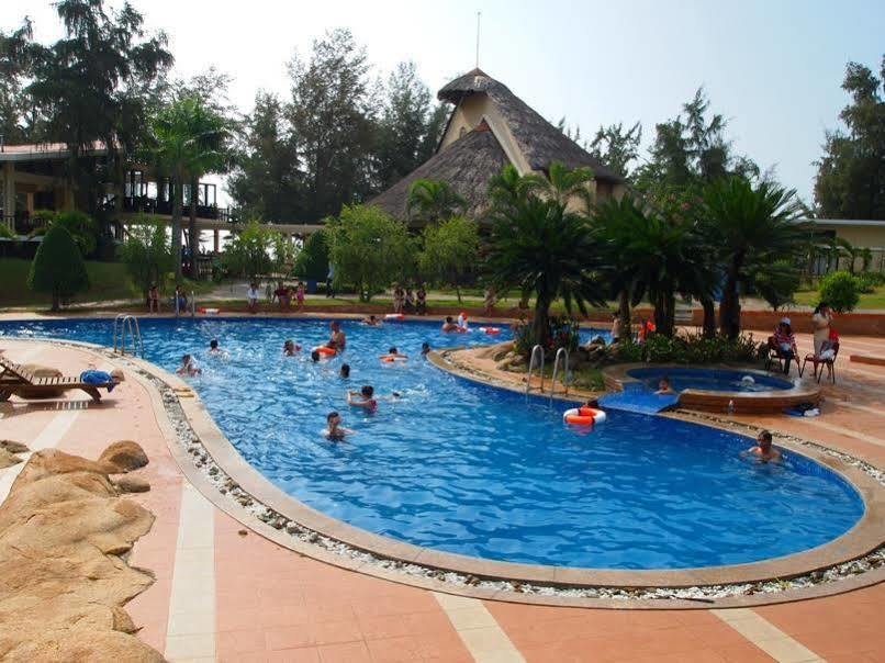 Lazi Beach Resort Lagi Buitenkant foto